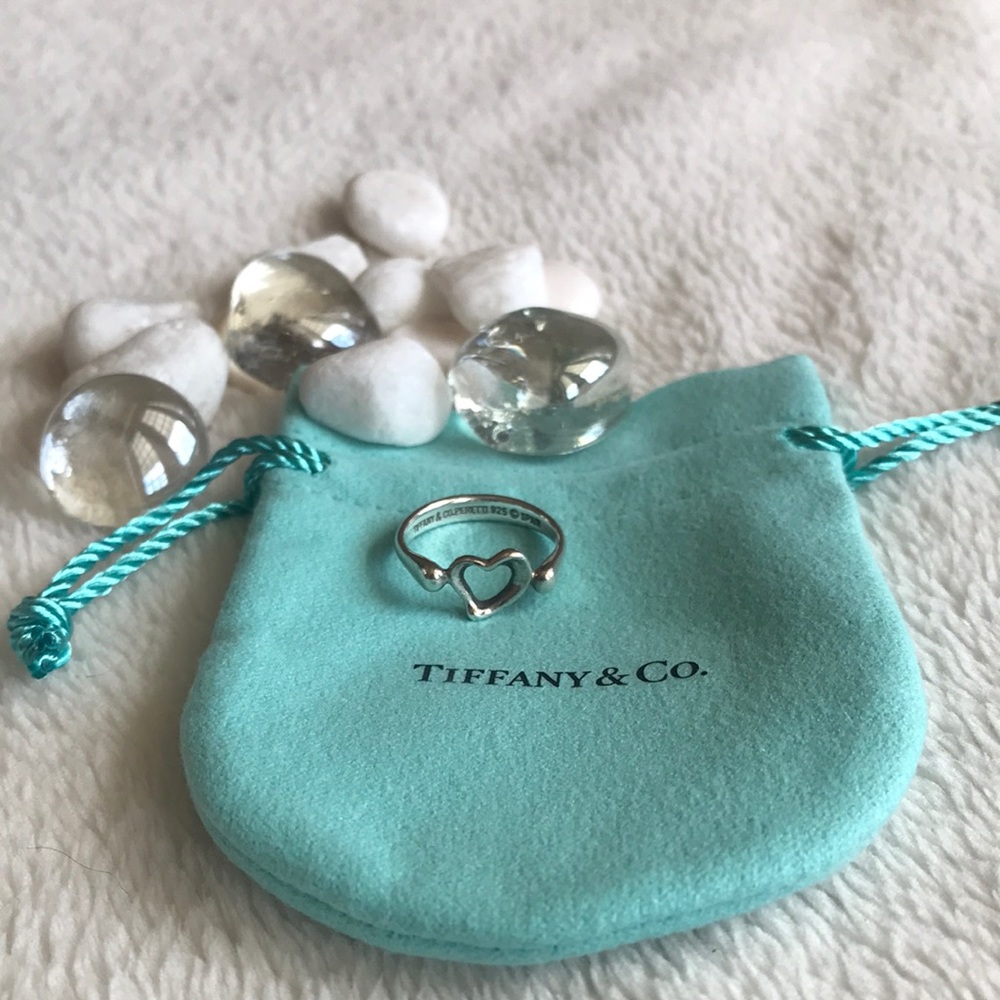 🤩Statement T & co Elsa peretti open heart ring